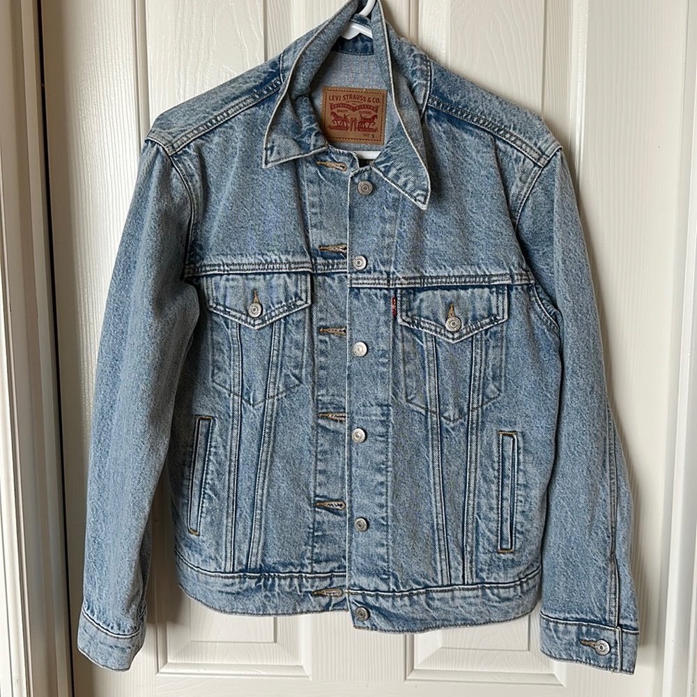 Levis Ex boyfriend trucker jacket size S